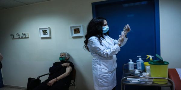 Νέα εμβολιαστικά κέντρα στην Κρήτη για να καλυφθούν απομακρυσμένες περιοχές - Ειδήσεις Pancreta