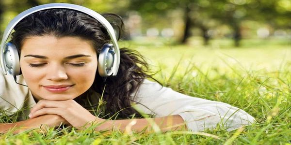 Η μουσική κάνει καλό στη λειτουργιά της καρδιάς και του εγκεφάλου - Ειδήσεις Pancreta