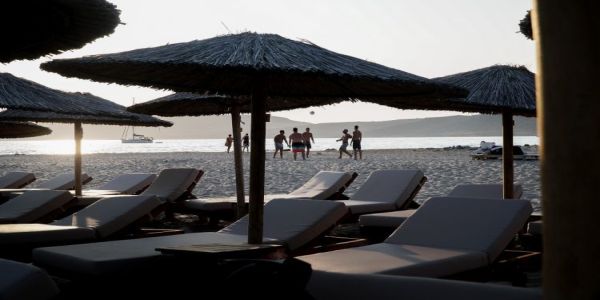 Γιατί λείπει τόσος κόσμος στον Τουρισμό φέτος; – Γράφει ο Φώτης Κοκοτός