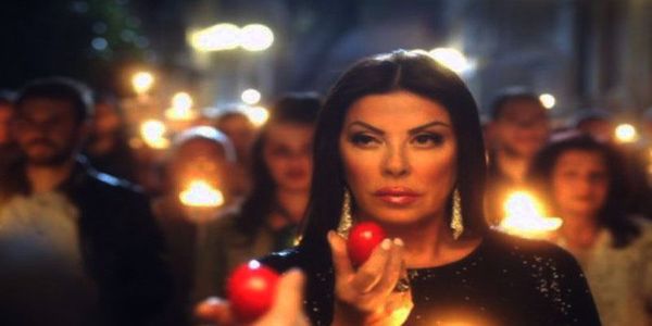 Τι είναι το Πάσχα μας; Μην είναι η Lady που αναστενάζει;