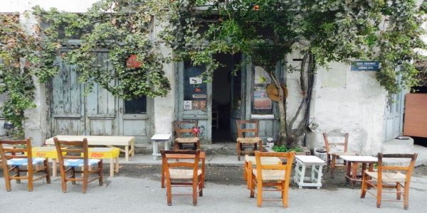 ΚΑΠΙΤΟΛ – του Μανόλη Χατζηπαναγιώτου