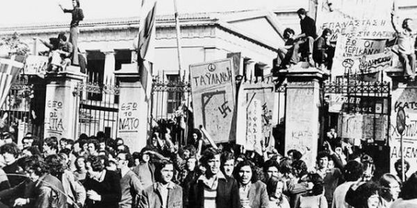 Δυο πυροβολισμοί. Δυο μαχαιριές στην καρδιά της φωτιάς – του Νίκου Μακαρόνα