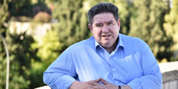 Άμεση συζήτηση στο Δημοτικό Συμβούλιο, με τη συμμετοχή των Προέδρων των Κοινοτήτων, για την οριοθέτηση οικισμών κάτω των 2.000 κατοίκων και τις συγκεκριμένες ενέργειες που οφείλει να αναλάβει ο Δήμος.