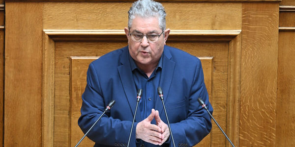 Κουτσούμπας: «Η κυβέρνηση βάζει τη χώρα στο μάτι του πολεμικού κυκλώνα»