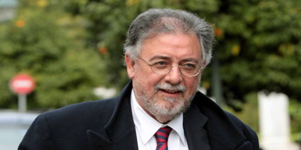 Μάθε Πανούση γράμματα