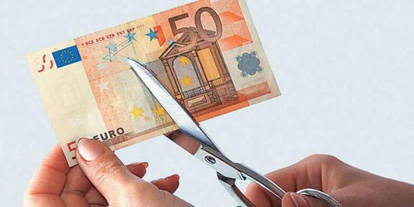 Μετά το κούρεμα, τι; – Άρθρο του Φώτη Κοκοτού