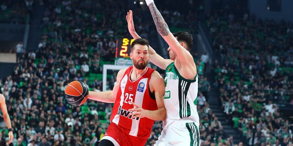 Παναθηναϊκός – Ολυμπιακός 94 -101: Ένταση και παράπονα από τον ΠΑΟ για την διαιτησία