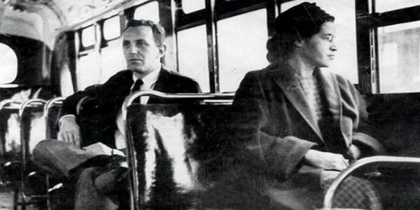 Ρόζα Παρκς, η μαύρη που αρνήθηκε να σηκωθεί, για να καθίσει λευκός
