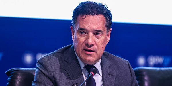 Μήνυση Άδωνι σε Σαλμά: «Δεν σηκώνω μύγα στο σπαθί μου σε θέματα ηθικής»