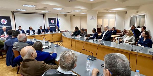 Ξεκίνησε από το Ηράκλειο η διαβούλευση για τη βελτίωση του θεσμικού πλαισίου των ΒΙΠΕ