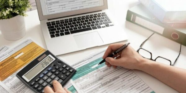 Φορολογικές δηλώσεις: Στις 16 Απριλίου η υποβολή των προσυμπληρωμένων