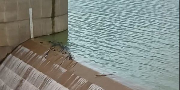 Ρέθυμνο: Υπερχείλισε το Φράγμα Ποταμών Αμαρίου – Στα 22,5 εκατ. κυβικά μέτρα ο ταμιευτήρας