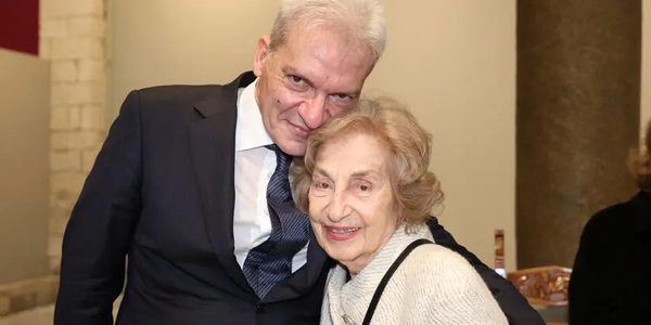 Βαρύ πένθος για τον Δήμαρχο Ηρακλείου – Έφυγε από τη ζωή η μητέρα του