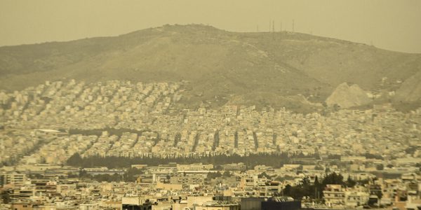 Meteo: Έρχεται κύμα αφρικανικής σκόνης με λασποβροχές