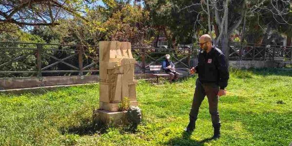 Καταδίκη από τη Δημοτική Αρχή Ηρακλείου και άμεσες ενέργειες για την αποκατάσταση της προτομής του Νίκου Ξυλούρη