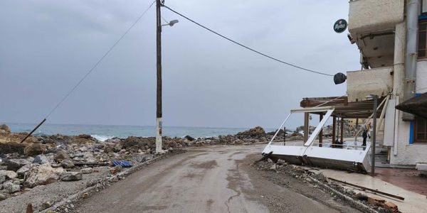 Κακοκαιρία Erminio: Μεγάλες ζημιές σε καταστήματα και υποδομές στην Παλαιόχωρα Χανιών