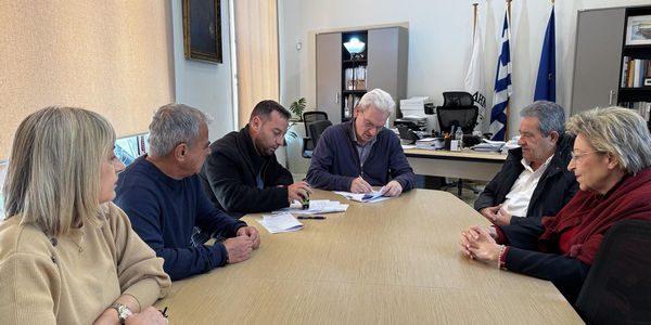 Σύμβαση 2.910.000 ευρώ για νέες φυτεύσεις, συντήρηση και επέκταση των κοινόχρηστων χώρων πρασίνου υπέγραψε ο Αλέξης Καλοκαιρινός