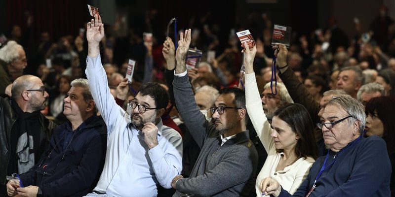 Νέα Αριστερά: Αποχωρούν Χαρίτσης, Αχτσιόγλου και πέντε ακόμη βουλευτές
