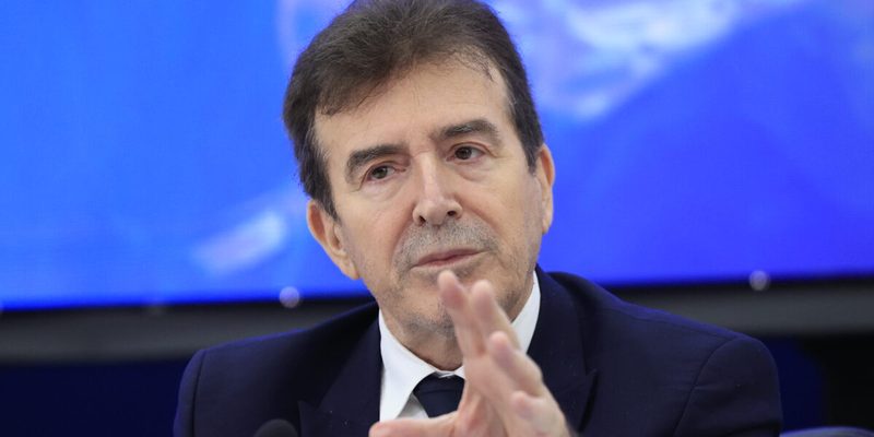 Χρυσοχοΐδης: 15 οικογένειες ρημάζουν την Κρήτη – Το «ελληνικό FBI» έχει εξαρθρώσει 200 εγκληματικές οργανώσεις