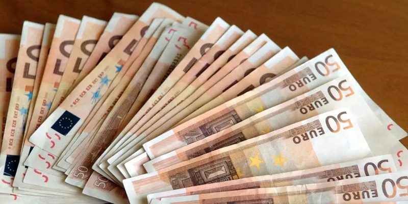 Έκτακτη ρύθμιση 72 δόσεων για ληξιπρόθεσμα χρέη προς το δημόσιο: Ποιοι και πώς εντάσσονται