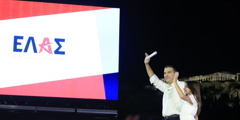 «Ελληνική Αριστερή Συμπαράταξη» το όνομα του νέου κόμματος του Αλέξη Τσίπρα