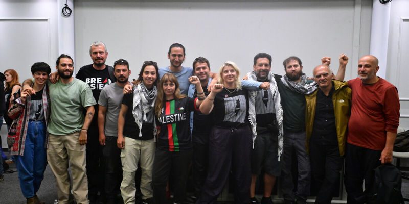Global Sumud Flotilla: Έλληνες ακτιβιστές καταγγέλλουν βασανιστήρια, κακοποίηση και σεξουαλικές παρενοχλήσεις