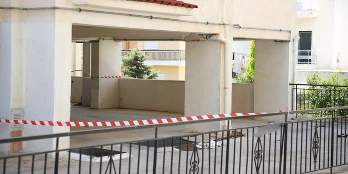 Ηλιούπολη: Μάχη για τη ζωή της δίνει η 17χρονη – Εξετάζονται τα κινητά τους