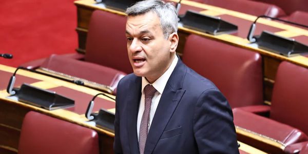 Χ. Μαμουλάκης: «Γιατί πάω με τον Τσίπρα – Ο ΣΥΡΙΖΑ ίσως έχει κλείσει τον κύκλο του»