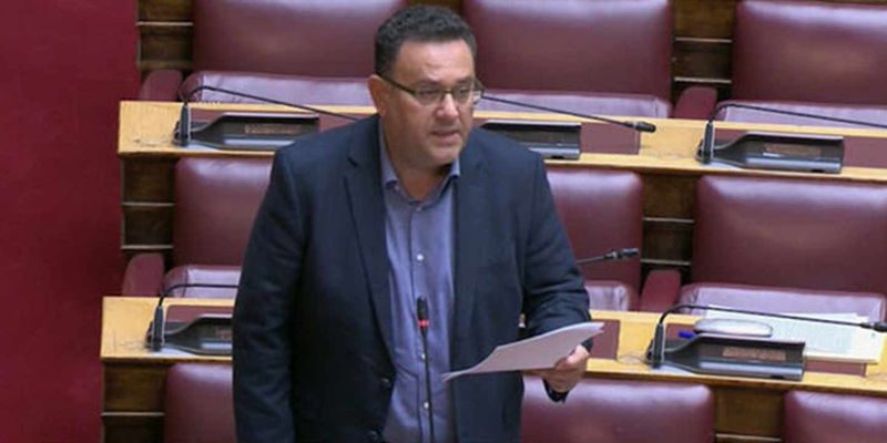 Μανώλης Συντυχάκης: Επίκαιρη ερώτηση για τις σχεδιαζόμενες δομές μεταναστών στην Κρήτη