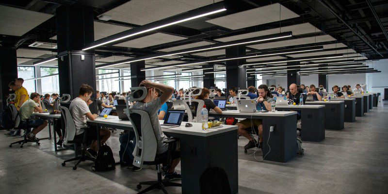 Τεχνητή νοημοσύνη: Η πραγματική απειλή είναι η επιτήρηση και ο έλεγχος των εργαζομένων