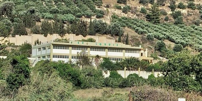 Ηράκλειο: Φωτιά στις αποθήκες «Σκουλούδη» στους Αθάνατους – Εξετάζονται για τη δημιουργία κέντρου κράτησης μεταναστών