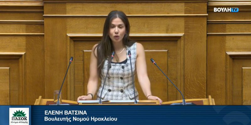 Ελένη Βατσινά: «Η κυβέρνηση δε μεταρρυθμίζει την Αυτοδιοίκηση – την κρατά σε καθεστώς εξάρτησης και υποχρηματοδότησης»