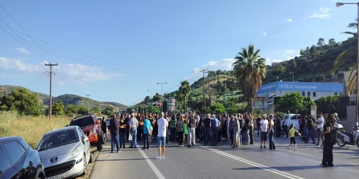 Ηράκλειο: Ξανά στους δρόμους για την προσωρινή δομή φιλοξενίας στους Αθανάτους οι κάτοικοι της περιοχής